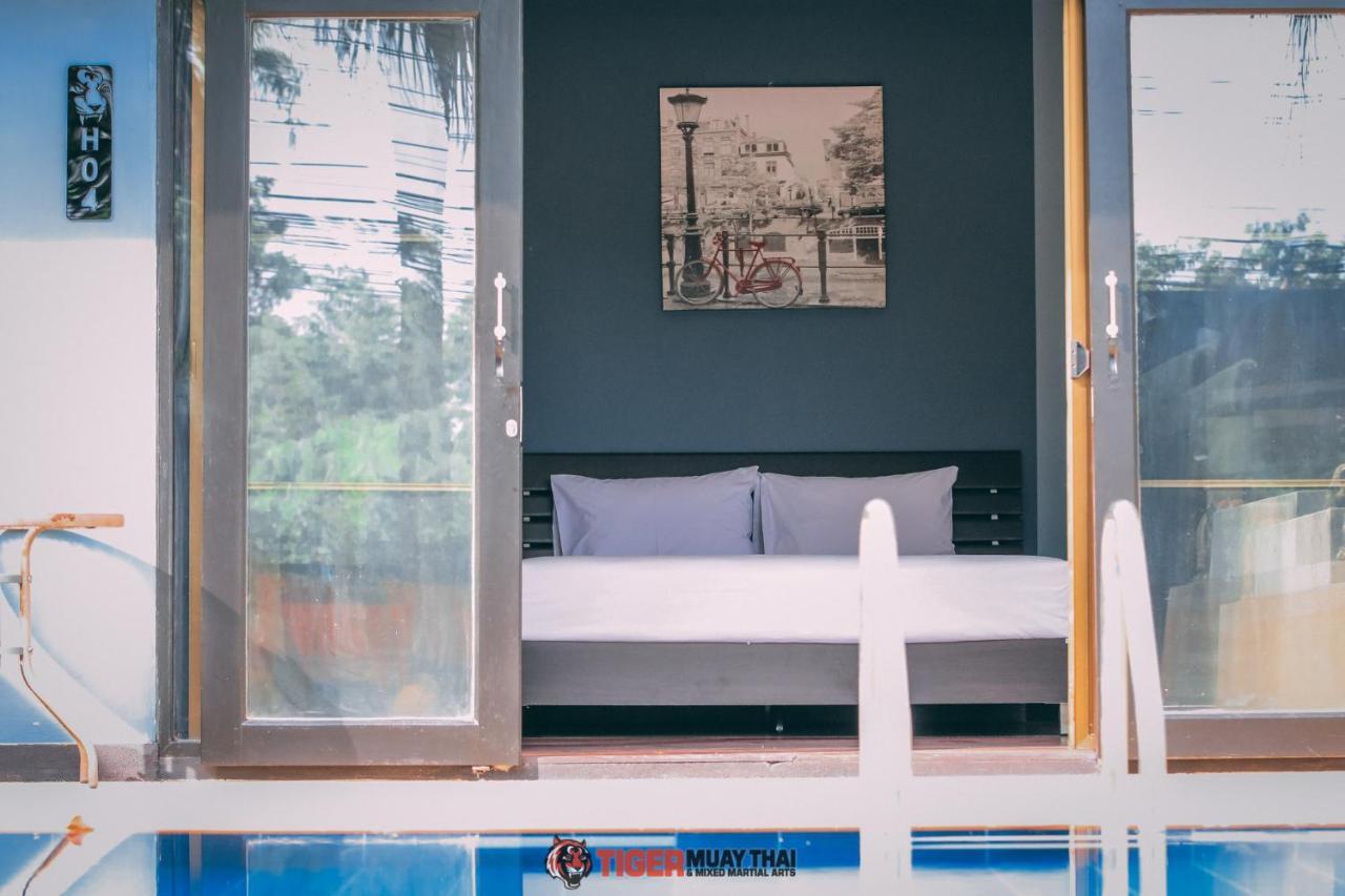 Tiger Hillside Hotel Phuket Esterno foto